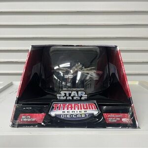 2005 Star Wars Hasbro Titanium Series ARC-170 STARFIGHTER  Die Cast figure